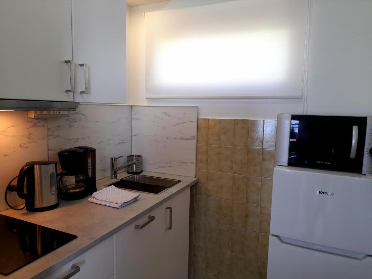 Apartment Mima With Sea View Drage Exterior foto